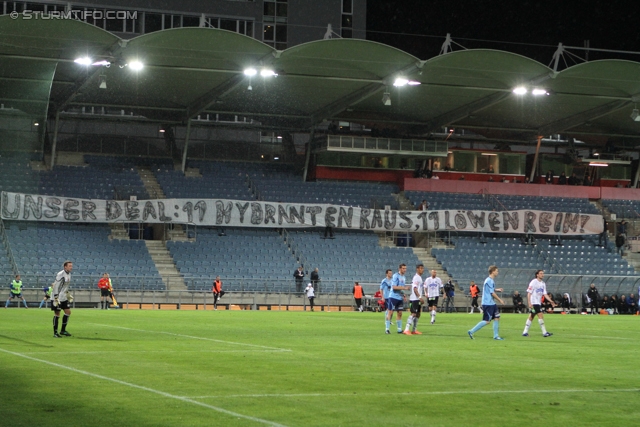 Sturm Graz - Hartberg
OEFB Cup, Viertelfinale,  SK Sturm Graz - TSV Hartberg, Stadion Liebenau Graz, 11.04.2012. 

Foto zeigt Fans von Sturm mit einem Spruchband
Schlüsselwörter: protest