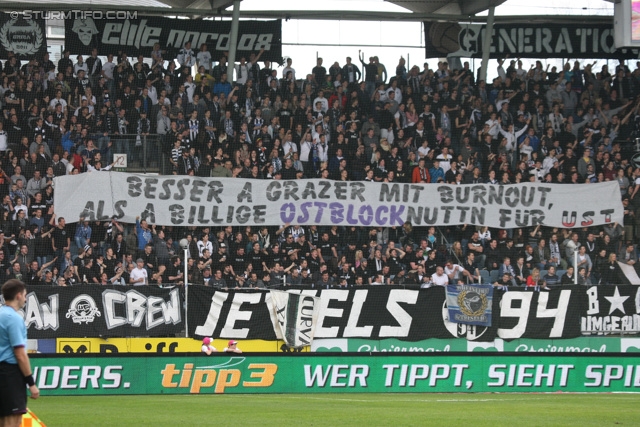 Sturm Graz - Austria Wien
Oesterreichische Fussball Bundesliga, 29. Runde, SK Sturm Graz - FK Austria Wien, Stadion Liebenau Graz, 14.04.2013. 

Foto zeigt Fans von Sturm mit einem Spruchband
