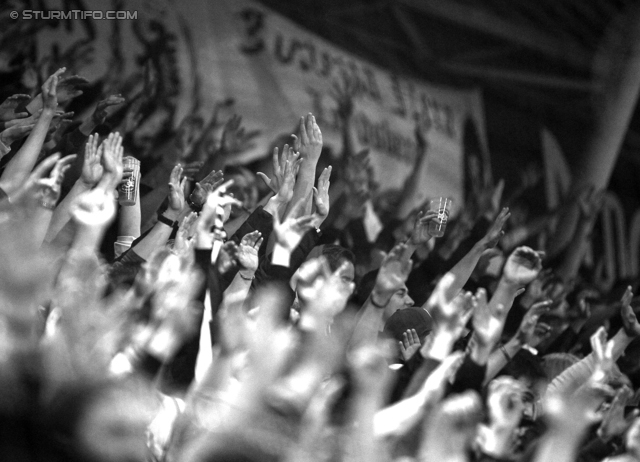 Sturm Graz - Admira Wacker
Oesterreichische Fussball Bundesliga, 31. Runde, SK Sturm Graz -  FC Admira Wacker Moedling, Stadion Liebenau Graz, 05.04.2014. 

Foto zeigt Fans von Sturm
