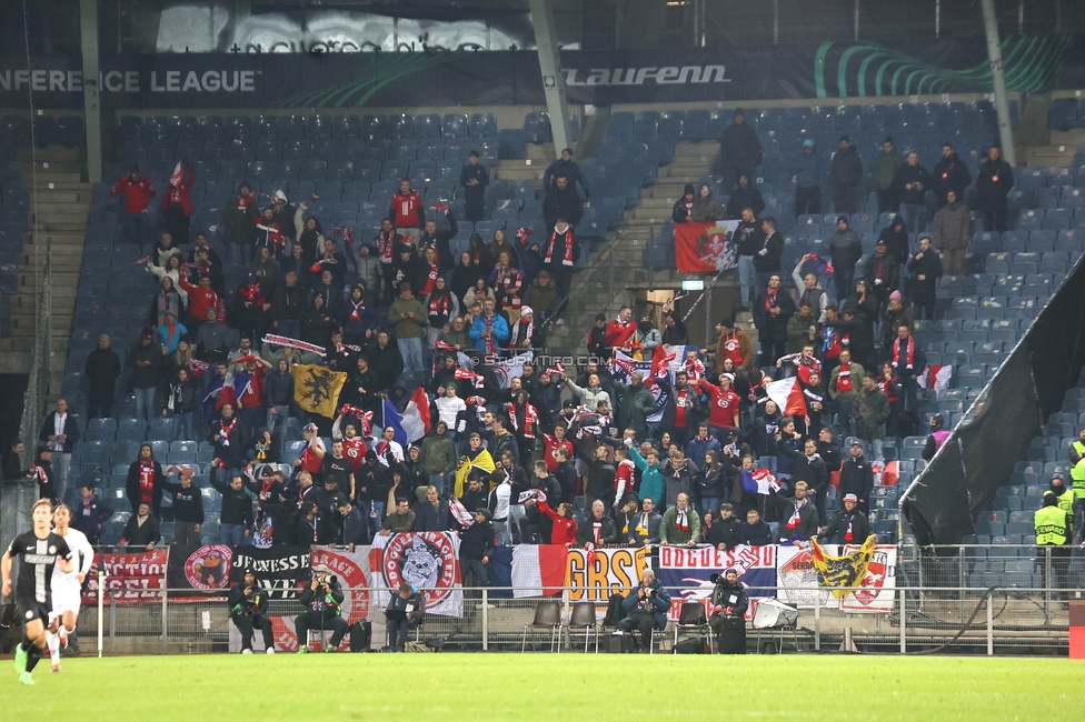 Sturm Graz - Lille
UEFA Conference League Achtelfinale, SK Sturm Graz - Lille Olympique Sporting Club, Stadion Liebenau Graz, 07.03.2024. 

Foto zeigt Fans von Lille
