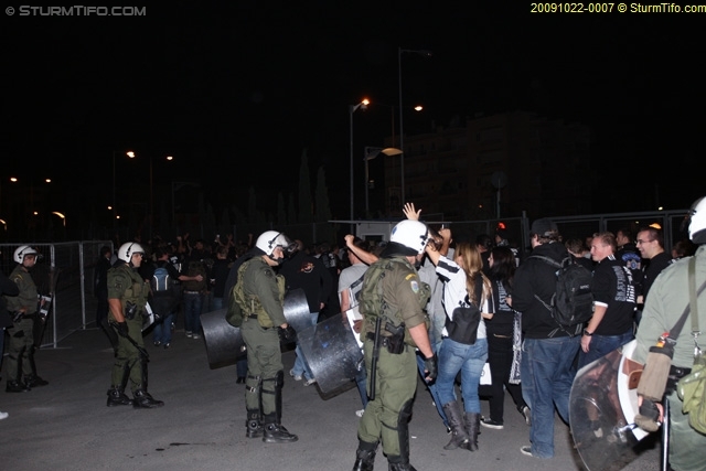 Schlüsselwörter: Polizei Corteo Athen