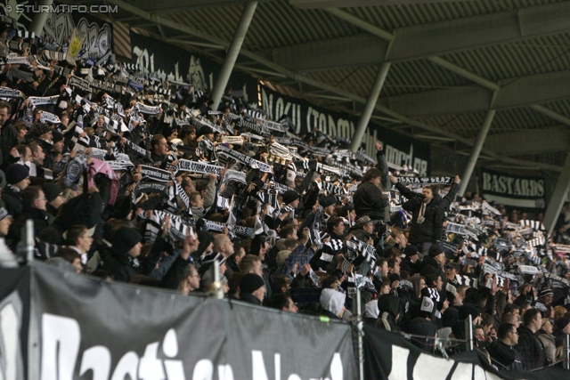 Oesterreichische Fussball Bundesliga, 20. Runde,  SK Sturm Graz vs Kapfenberger SV, Stadion Liebenau, 12.2.2011. 

Foto zeigt Fans von Sturm
