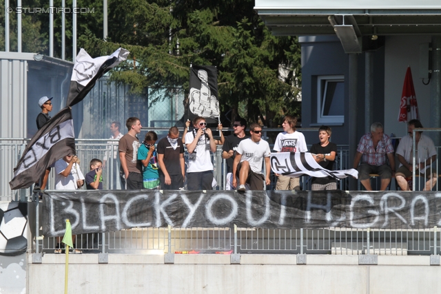 Sturm Amateure - Voecklamarkt
Regionalliga Mitte, 6. Runde,  Sturm Graz Amateure - UVB Voecklamarkt, Trainingszentrum Messendorf, 11.9.2011. 

Foto zeigt Fans der Sturm Amateure
