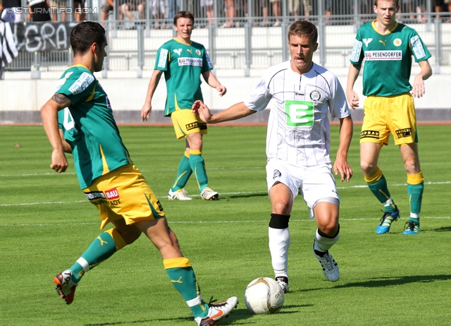 Sturm Amateure - Voecklamarkt
Regionalliga Mitte, 6. Runde,  Sturm Graz Amateure - UVB Voecklamarkt, Trainingszentrum Messendorf, 11.9.2011. 

Foto zeigt Michael Sammer (Voecklamarkt) und Dean Maric (Sturm Amateure)
