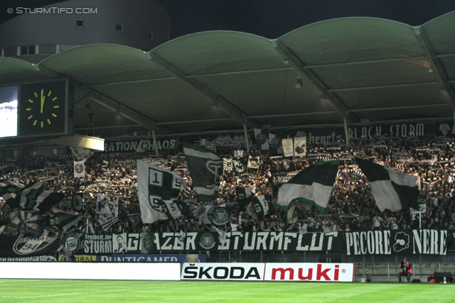 Sturm-Lok Moskau
UEFA Europa League Gruppenphase 1. Spieltag,  SK Sturm Graz - FC Lokomotiv Moskau, Stadion Liebenau, 15.9.2011. 

Foto zeigt Fans von Sturm
