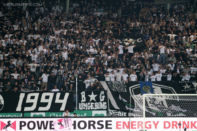 Sturm-Lok Moskau
UEFA Europa League Gruppenphase 1. Spieltag,  SK Sturm Graz - FC Lokomotiv Moskau, Stadion Liebenau, 15.9.2011. 

Foto zeigt Fans von Sturm
