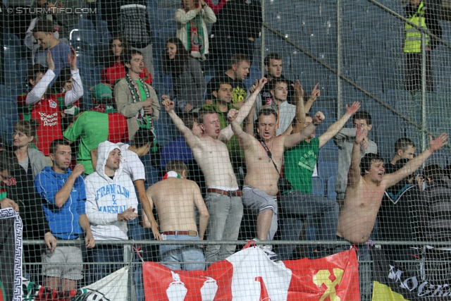 Sturm-Lok Moskau
UEFA Europa League Gruppenphase 1. Spieltag,  SK Sturm Graz - FC Lokomotiv Moskau, Stadion Liebenau, 15.9.2011. 

Foto zeigt Fans von Lok Moskau
