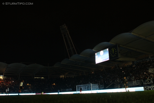 Sturm-Lok Moskau
UEFA Europa League Gruppenphase 1. Spieltag,  SK Sturm Graz - FC Lokomotiv Moskau, Stadion Liebenau, 15.9.2011. 

Foto zeigt eine Innenansicht im Stadion Liebenau beim Flutlichtausfall
