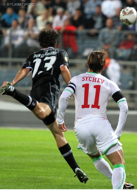 Sturm-Lok Moskau
UEFA Europa League Gruppenphase 1. Spieltag,  SK Sturm Graz - FC Lokomotiv Moskau, Stadion Liebenau, 15.9.2011. 

Foto zeigt Thomas Burgstaller (Sturm) und Dmitri Sychev (Lok Moskau)
Schlüsselwörter: kopfball