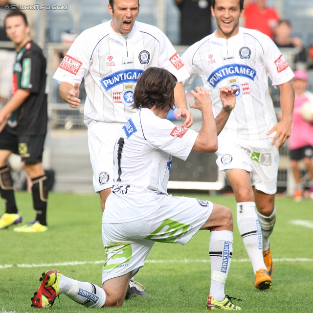 Sturm Graz - Innsbruck
Oesterreichische Fussball Bundesliga, 8. Runde,  SK Sturm Graz - FC Wacker Innsbruck, Stadion Liebenau Graz, 18.9.2011. 

Foto zeigt Mario Haas (Sturm), Imre Szabics (Sturm) und Haris Bukva (Sturm)
Schlüsselwörter: torjubel