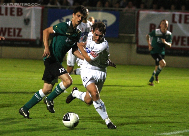 Weiz - Sturm Graz
OEFB Cup, 2. Runde,  SC Weiz - SK Sturm Graz, Stadion Weiz, 21.9.2011. 

Foto zeigt Daniel Stachel (Weiz) und Marvin Weinberger (Sturm)
