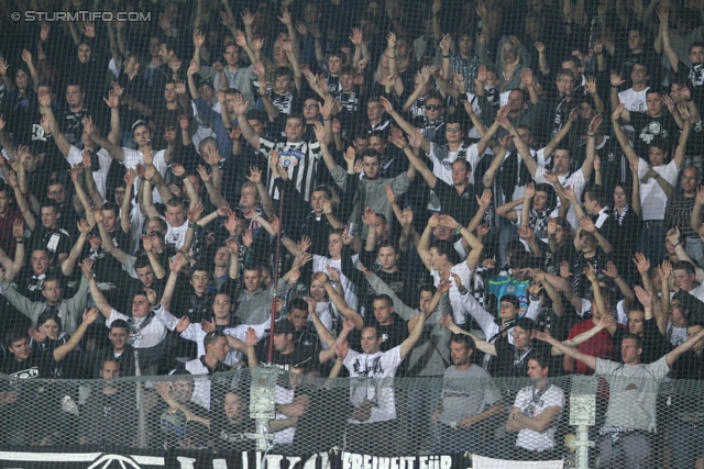 Austria Wien - Sturm Graz
Oesterreichische Fussball Bundesliga, 9. Runde,  FK Austria Wien - SK Sturm Graz, Franz-Horr-Stadion, 24.9.2011. 

Foto zeigt Fans von Sturm
