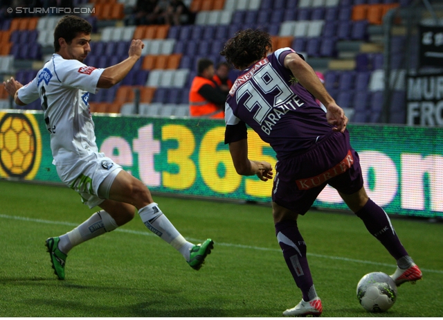 Austria Wien - Sturm Graz
Oesterreichische Fussball Bundesliga, 9. Runde,  FK Austria Wien - SK Sturm Graz, Franz-Horr-Stadion, 24.9.2011. 

Foto zeigt Giorgi Popkhadze (Sturm) und Nacer Barazite (Austria)
