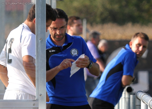 Sturm Amateure - Gratkorn
Regionalliga Mitte, 8. Runde,  Sturm Graz Amateure - FC Gratkorn, Trainingszentrum Messendorf, 25.9.2011. 

Foto zeigt Michel Micossi (Sturm Amateure), Guenther Neukirchner (Co-Trainer Sturm Amateure) und Dietmar Pegam (Cheftrainer Sturm Amateure)
