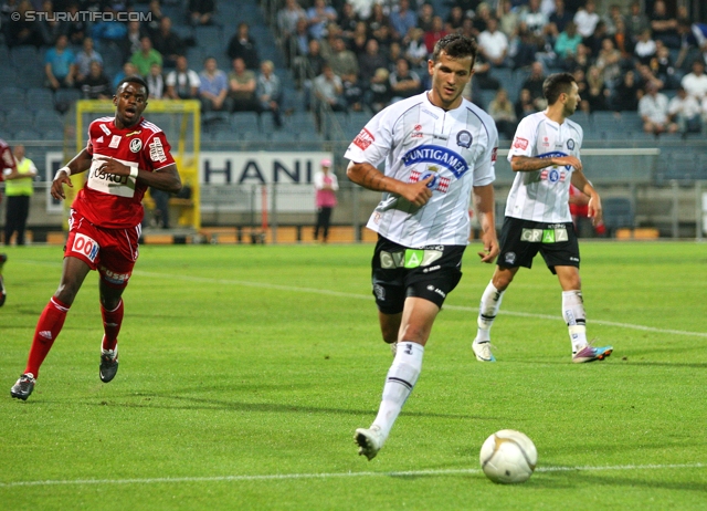 Sturm Graz - Ried
Oesterreichische Fussball Bundesliga, 10. Runde,  SK Sturm Graz - SV Ried, Stadion Liebenau Graz, 2.10.2011. 

Foto zeigt Haris Bukva (Sturm)
