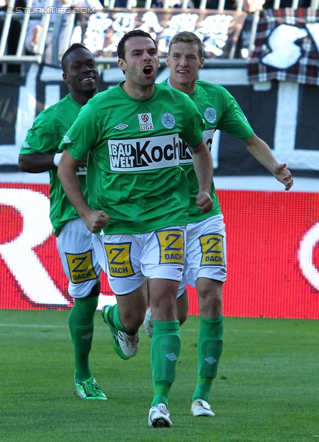 Mattersburg - Sturm Graz
Oesterreichische Fussball Bundesliga, 11. Runde,  SV Mattersburg - SK Sturm Graz, Pappelstadion Mattersburg, 16.10.2011. 

Foto zeigt Ilco Naumoski (Mattersburg)
Schlüsselwörter: torjubel