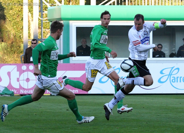 Mattersburg - Sturm Graz
Oesterreichische Fussball Bundesliga, 11. Runde,  SV Mattersburg - SK Sturm Graz, Pappelstadion Mattersburg, 16.10.2011. 

Foto zeigt Mario Haas (Sturm)
