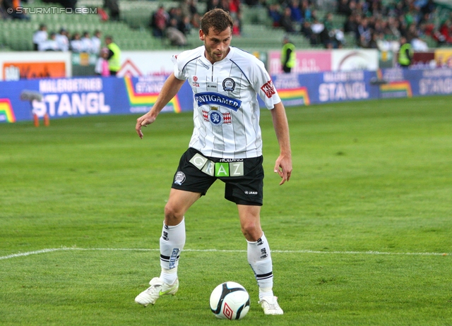 Mattersburg - Sturm Graz
Oesterreichische Fussball Bundesliga, 11. Runde,  SV Mattersburg - SK Sturm Graz, Pappelstadion Mattersburg, 16.10.2011. 

Foto zeigt Juergen Saeumel (Sturm)
