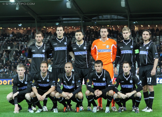 Sturm Graz - Anderlecht
UEFA Europa League Gruppenphase 3. Spieltag, SK Sturm Graz - RSC Anderlecht, Stadion Liebenau Graz, 20.10.2011. 

Foto zeigt die Mannschaft von Sturm
