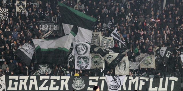 Sturm Graz - RB Salzburg
Oesterreichische Fussball Bundesliga, 12. Runde,  SK Sturm Graz - RB Salzburg, Stadion Liebenau Graz, 23.10.2011. 

Foto zeigt Fans von Sturm
