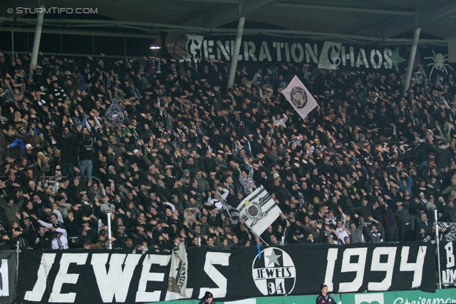 Sturm Graz - RB Salzburg
Oesterreichische Fussball Bundesliga, 12. Runde,  SK Sturm Graz - RB Salzburg, Stadion Liebenau Graz, 23.10.2011. 

Foto zeigt Fans von Sturm
