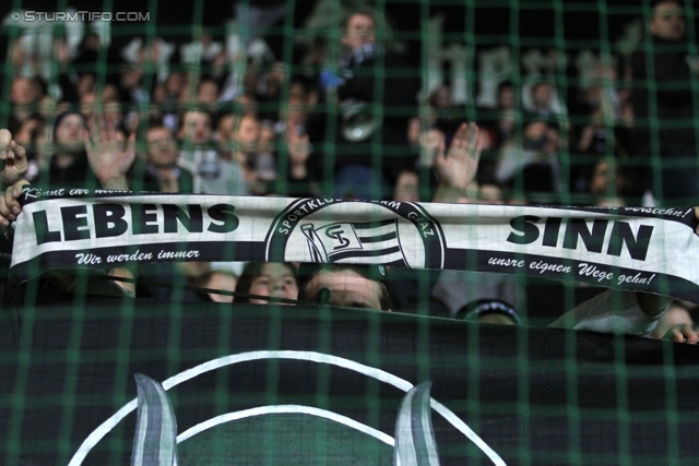 Sturm Graz - RB Salzburg
Oesterreichische Fussball Bundesliga, 12. Runde,  SK Sturm Graz - RB Salzburg, Stadion Liebenau Graz, 23.10.2011. 

Foto zeigt Fans von Sturm
