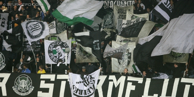 Sturm Graz - RB Salzburg
Oesterreichische Fussball Bundesliga, 12. Runde,  SK Sturm Graz - RB Salzburg, Stadion Liebenau Graz, 23.10.2011. 

Foto zeigt Fans von Sturm
