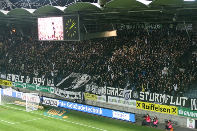 Sturm Graz - RB Salzburg
Oesterreichische Fussball Bundesliga, 12. Runde,  SK Sturm Graz - RB Salzburg, Stadion Liebenau Graz, 23.10.2011. 

Foto zeigt Fans von Sturm
