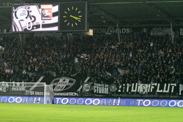 Sturm Graz - Admira
OEFB Cup, Achtelfinale,  SK Sturm Graz -  FC Admira, Stadion Liebenau Graz, 26.10.2011. 

Foto zeigt Fans von Sturm
