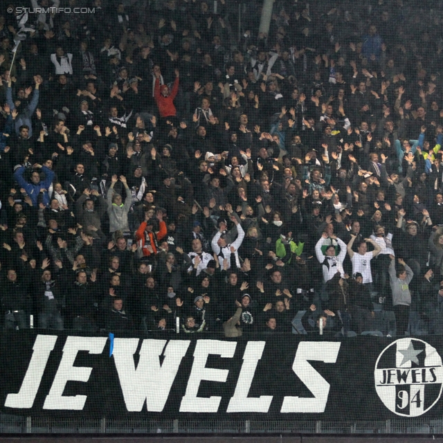 Sturm Graz - Admira
OEFB Cup, Achtelfinale,  SK Sturm Graz -  FC Admira, Stadion Liebenau Graz, 26.10.2011. 

Foto zeigt Fans von Sturm
