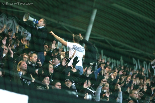 Sturm Graz - Admira
OEFB Cup, Achtelfinale,  SK Sturm Graz -  FC Admira, Stadion Liebenau Graz, 26.10.2011. 

Foto zeigt Fans von Sturm
