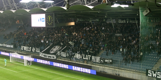 Sturm Graz - Admira
OEFB Cup, Achtelfinale,  SK Sturm Graz -  FC Admira, Stadion Liebenau Graz, 26.10.2011. 

Foto zeigt Fans von Sturm
