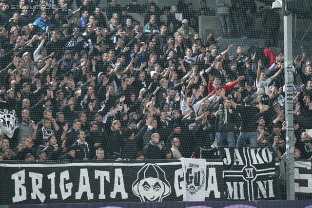 Rapid - Sturm Graz
Oesterreichische Fussball Bundesliga, 13. Runde,  SK Rapid Wien - SK Sturm Graz, Gerhard Hanappi Stadion Wien, 29.10.2011. 

Foto zeigt Fans von Sturm
