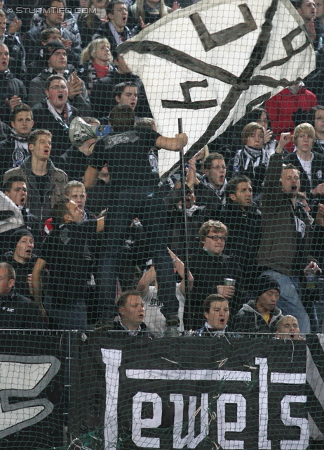 Rapid - Sturm Graz
Oesterreichische Fussball Bundesliga, 13. Runde,  SK Rapid Wien - SK Sturm Graz, Gerhard Hanappi Stadion Wien, 29.10.2011. 

Foto zeigt Fans von Sturm
