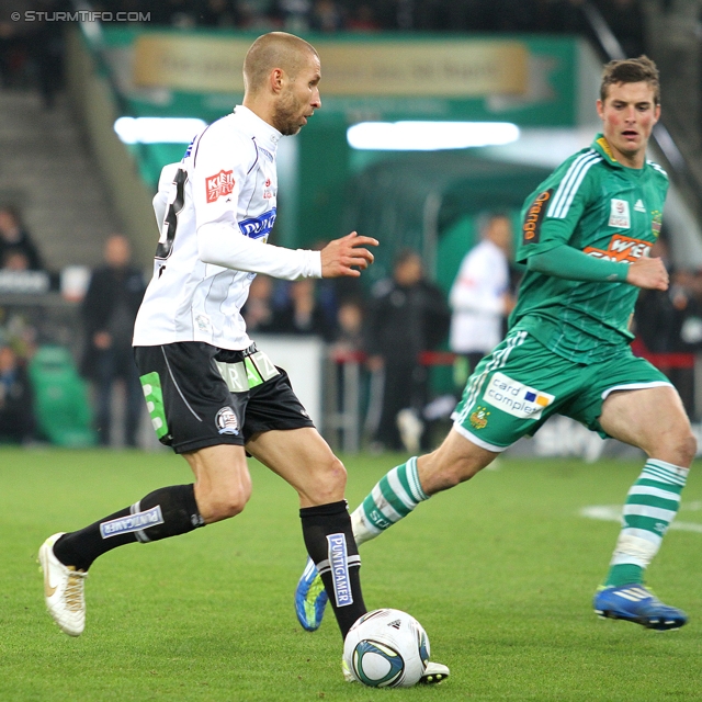 Rapid - Sturm Graz
Oesterreichische Fussball Bundesliga, 13. Runde,  SK Rapid Wien - SK Sturm Graz, Gerhard Hanappi Stadion Wien, 29.10.2011. 

Foto zeigt Patrick Wolf (Sturm)
