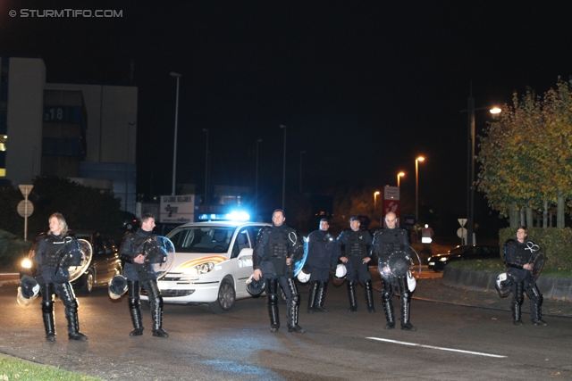 Anderlecht-Sturm
UEFA Europa League Gruppenphase 4. Spieltag, RSC Anderlecht - SK Sturm Graz, Constant Vanden Stock Stadion Anderlecht, 3.11.2011. 

Foto zeigt Polizei
