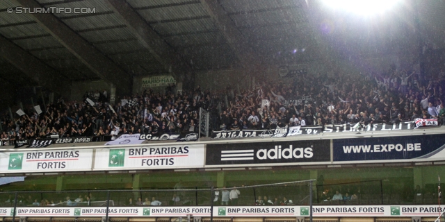 Anderlecht-Sturm
UEFA Europa League Gruppenphase 4. Spieltag, RSC Anderlecht - SK Sturm Graz, Constant Vanden Stock Stadion Anderlecht, 3.11.2011. 

Foto zeigt Fans von Sturm
