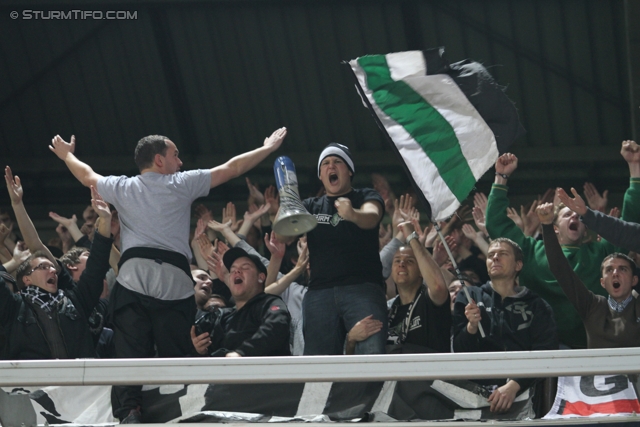 Anderlecht-Sturm
UEFA Europa League Gruppenphase 4. Spieltag, RSC Anderlecht - SK Sturm Graz, Constant Vanden Stock Stadion Anderlecht, 3.11.2011. 

Foto zeigt Fans von Sturm
