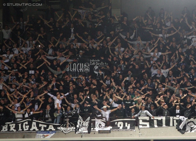 Anderlecht-Sturm
UEFA Europa League Gruppenphase 4. Spieltag, RSC Anderlecht - SK Sturm Graz, Constant Vanden Stock Stadion Anderlecht, 3.11.2011. 

Foto zeigt Fans von Sturm
