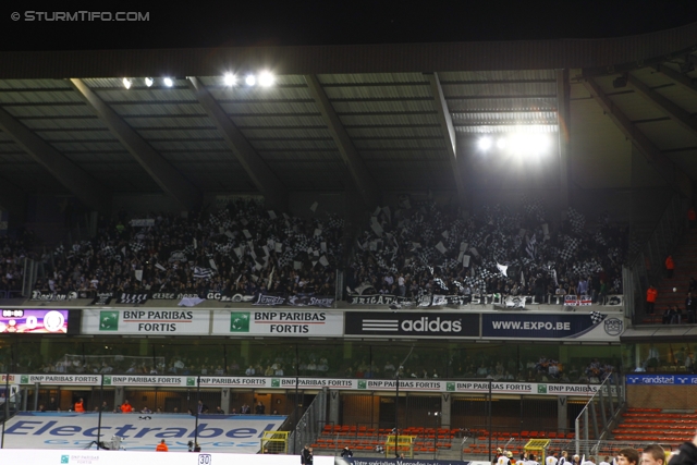 Anderlecht-Sturm
UEFA Europa League Gruppenphase 4. Spieltag, RSC Anderlecht - SK Sturm Graz, Constant Vanden Stock Stadion Anderlecht, 3.11.2011. 

Foto zeigt Fans von Sturm mit einer Choreografie
