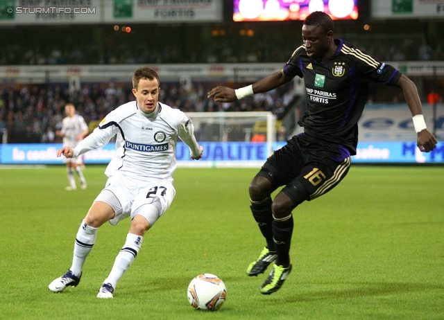 Anderlecht-Sturm
UEFA Europa League Gruppenphase 4. Spieltag, RSC Anderlecht - SK Sturm Graz, Constant Vanden Stock Stadion Anderlecht, 3.11.2011. 

Foto zeigt Christian Klem (Sturm) und Cheikhou Kouyate (Anderlecht)
