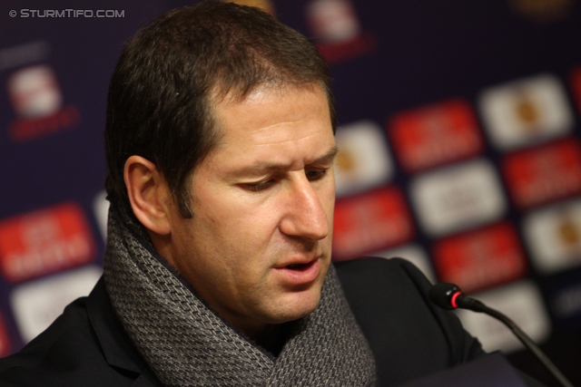 Anderlecht-Sturm
UEFA Europa League Gruppenphase 4. Spieltag, RSC Anderlecht - SK Sturm Graz, Constant Vanden Stock Stadion Anderlecht, 3.11.2011. 

Foto zeigt Franco Foda (Cheftrainer Sturm)
