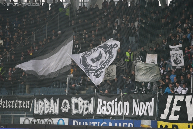 Sturm Graz - Kapfenberg
Oesterreichische Fussball Bundesliga, 14. Runde,  SK Sturm Graz - Kapfenberger SV, Stadion Liebenau Graz, 6.11.2011. 

Foto zeigt Fans von Sturm
