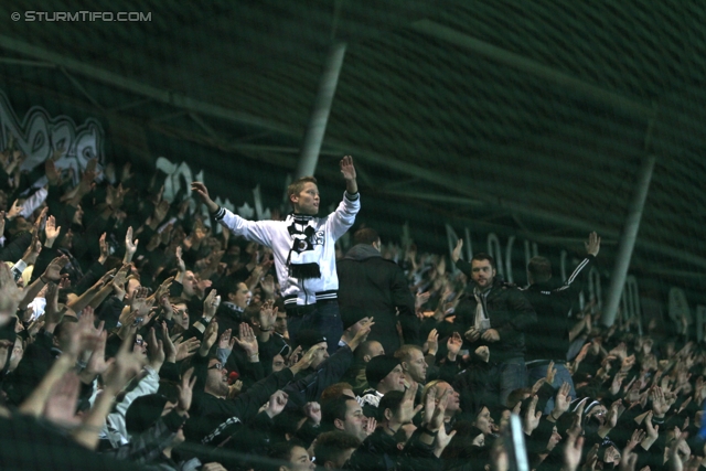 Sturm Graz - Kapfenberg
Oesterreichische Fussball Bundesliga, 14. Runde,  SK Sturm Graz - Kapfenberger SV, Stadion Liebenau Graz, 6.11.2011. 

Foto zeigt Fans von Sturm
