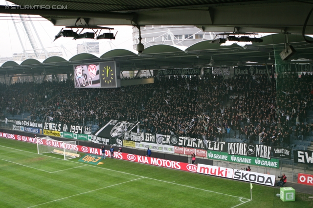 Sturm Graz - Kapfenberg
Oesterreichische Fussball Bundesliga, 14. Runde,  SK Sturm Graz - Kapfenberger SV, Stadion Liebenau Graz, 6.11.2011. 

Foto zeigt Fans von Sturm
