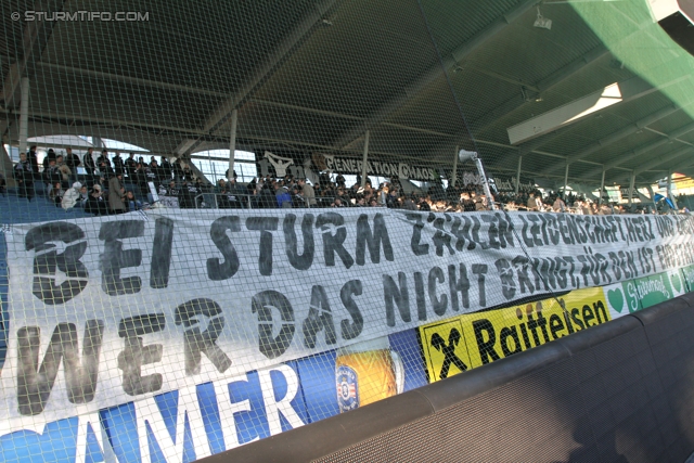 Sturm Graz - Admira
Oesterreichische Fussball Bundesliga, 16. Runde,  SK Sturm Graz - FC Admira, Stadion Liebenau Graz, 27.11.2011. 

Foto zeigt Fans von Sturm mit einem Spruchband
