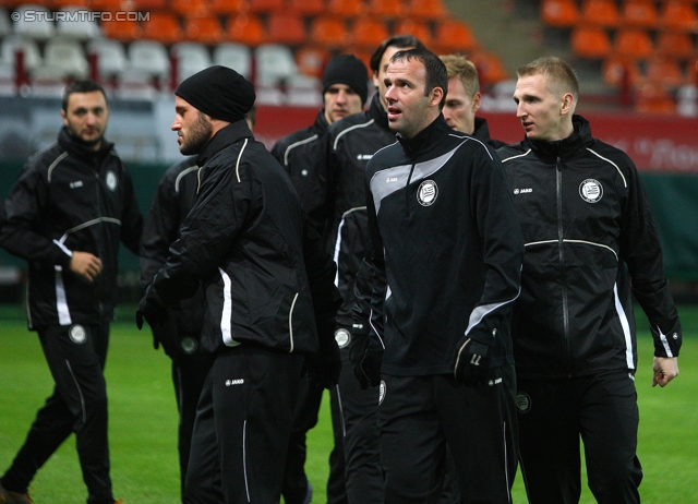 Vorberichte Lok Moskau - Sturm Graz
UEFA Europa League Gruppenphase 5. Spieltag, Vorberichte FC Lokomotiv Moskau - SK Sturm Graz, Abschlusstraining, Lokomotiv Stadion Moskau, 30.11.2011. 

Foto zeigt Martin Ehrenreich (Sturm), Mario Haas (Sturm) und Matthias Koch (Sturm)
