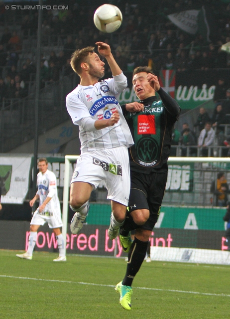 Innsbruck - Sturm Graz
Oesterreichische Fussball Bundesliga, 17. Runde, FC Wacker Innsbruck - SK Sturm Graz, Tivoli Neu Innsbruck, 4.12.2011. 

Foto zeigt Martin Ehrenreich (Sturm)
Schlüsselwörter: kopfball