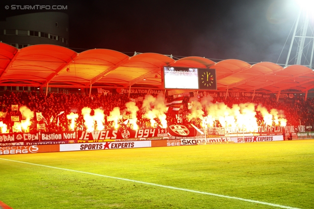 Sturm Graz - Austria Wien
Oesterreichische Fussball Bundesliga, 18. Runde, SK Sturm Graz - FK Austria Wien, Stadion Liebenau Graz, 10.12.2011. 

Foto zeigt Fans von Sturm mit einer Choreografie
Schlüsselwörter: pyrotechnik