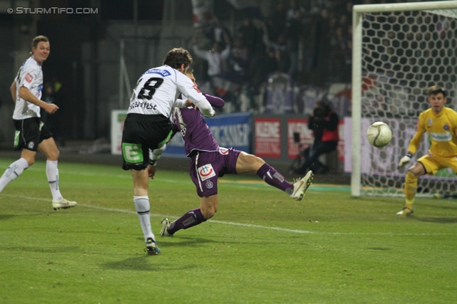 Sturm Graz - Austria Wien
Oesterreichische Fussball Bundesliga, 18. Runde, SK Sturm Graz - FK Austria Wien, Stadion Liebenau Graz, 10.12.2011. 

Foto zeigt Joachim Standfest (Sturm) 
Schlüsselwörter: torchance